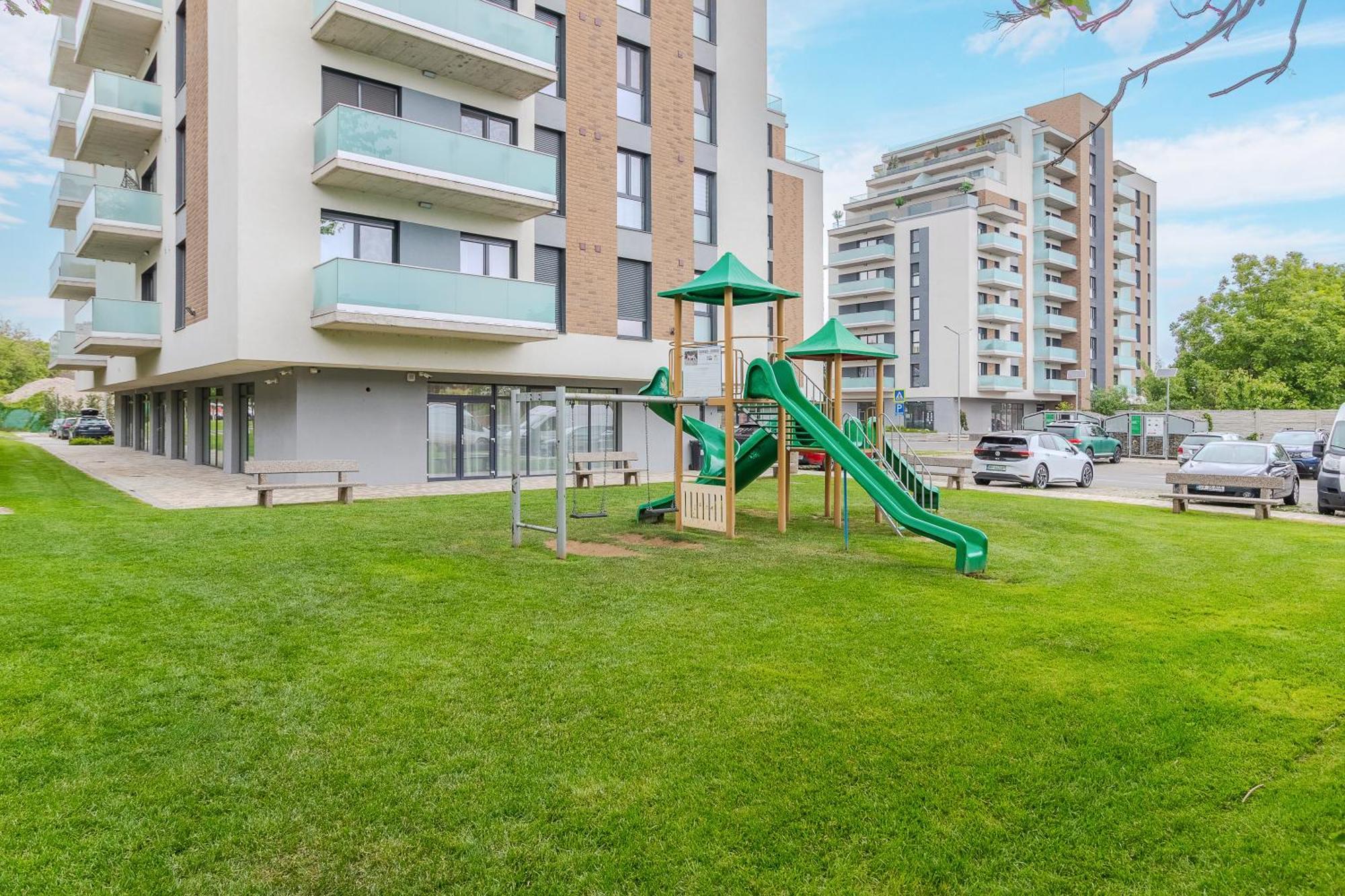 Rosewood Gold Apartment Орадеа Екстериор снимка