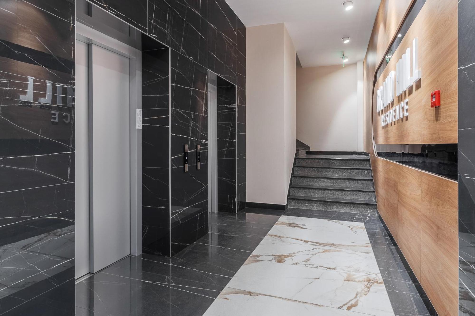 Rosewood Gold Apartment Орадеа Екстериор снимка