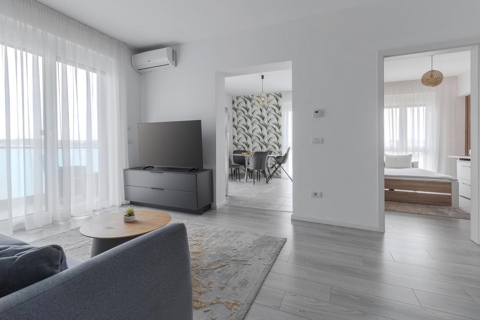 Rosewood Gold Apartment Орадеа Екстериор снимка